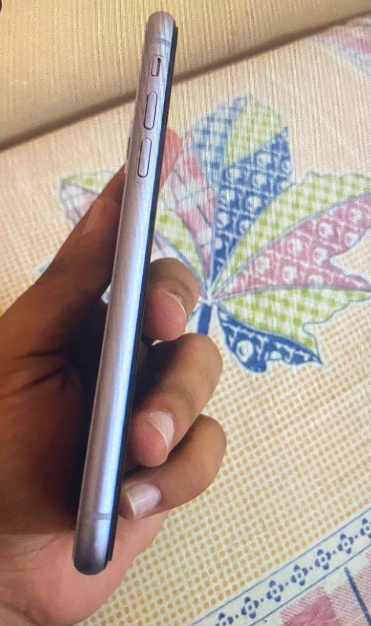 Iphone 11 3