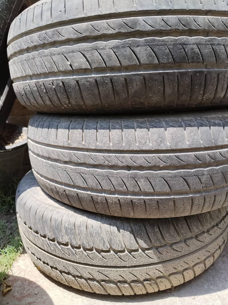 Corolla tyres 0