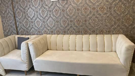 selling sofa set 5 seater