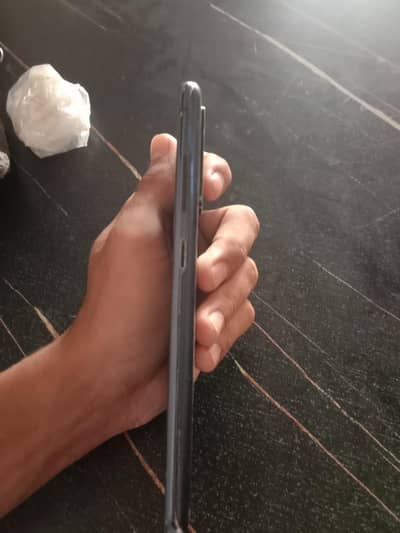 Samsung s20 fee non pta no box no charger