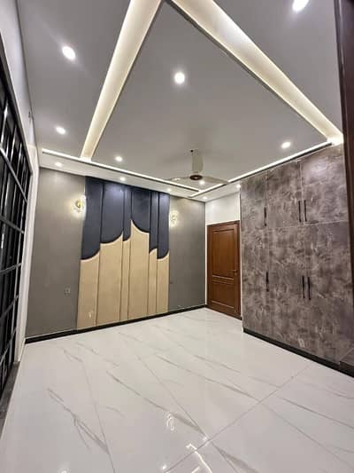 2 Kanal Single Story House For Rent In Uet Housing Society