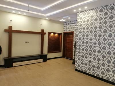 2 Kanal single story house for rent in uet housing society