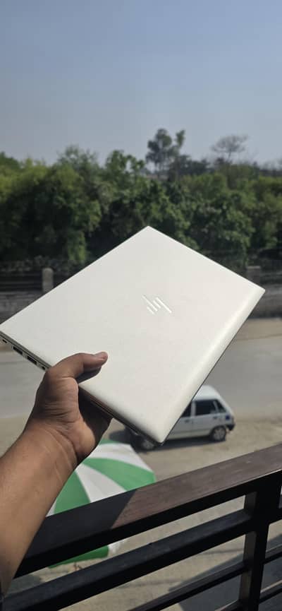 AMD Ryzen 5pro 5650U With Radeon Graphics G8 845 16/256 ssd (NVMe)