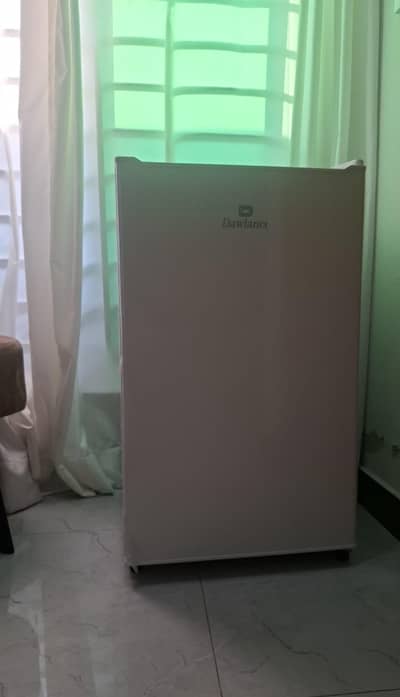 Dawlence Room Refrigerator 10/10 condition for sale