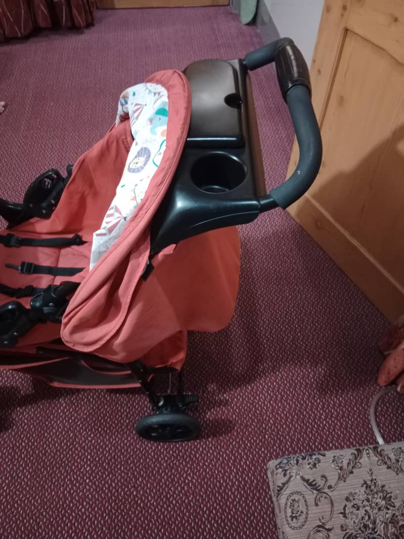 Pram / stroller 1