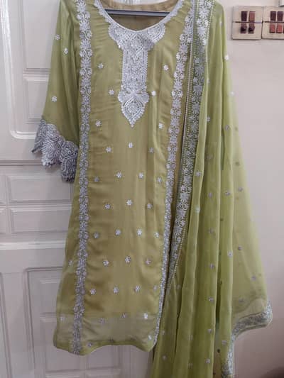 pista green  suits for sale