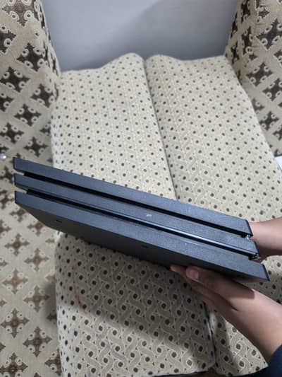 PS4 PRO
