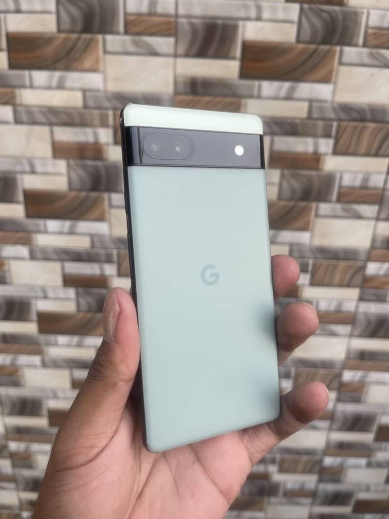 Google pixel A6 4