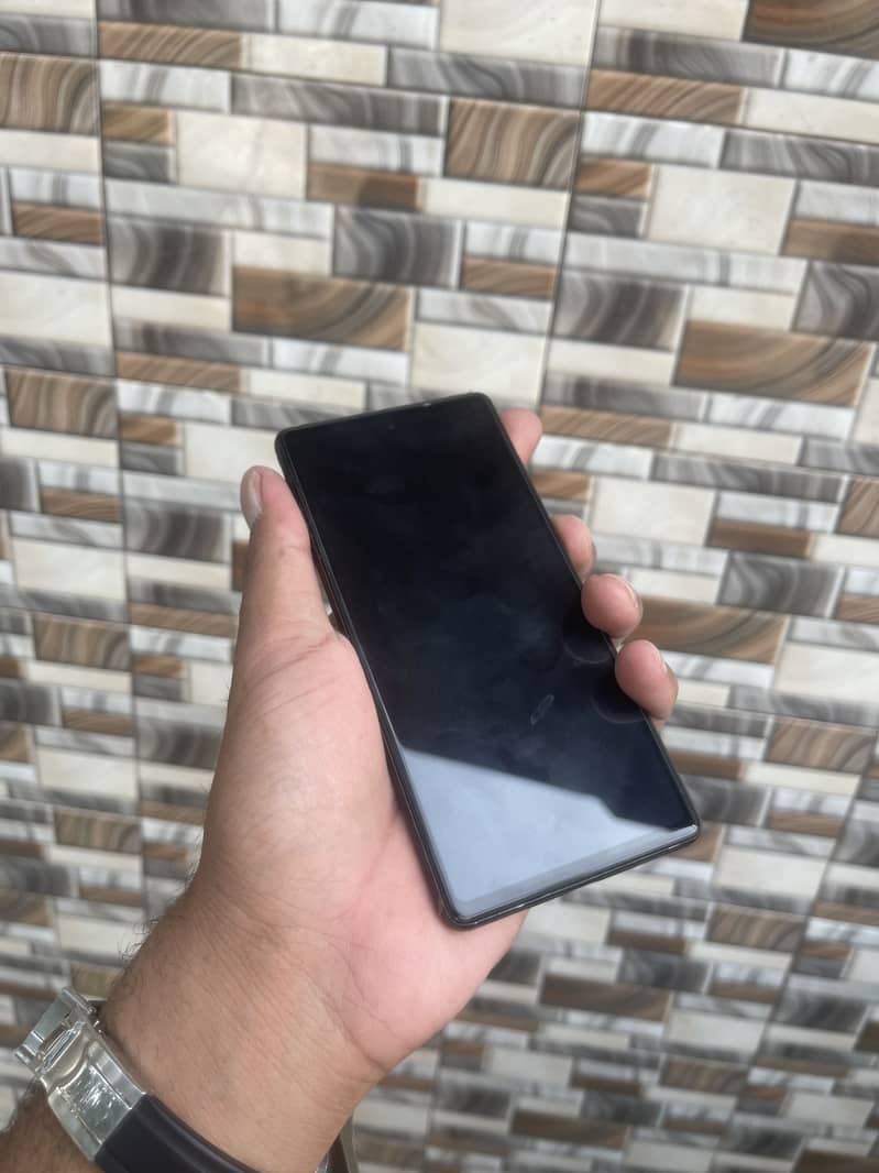 Google pixel A6 5
