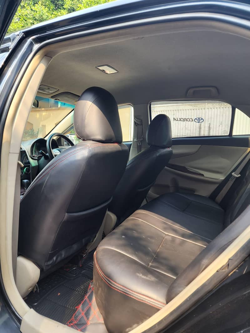 Corolla Altis-1600 Automatic 17