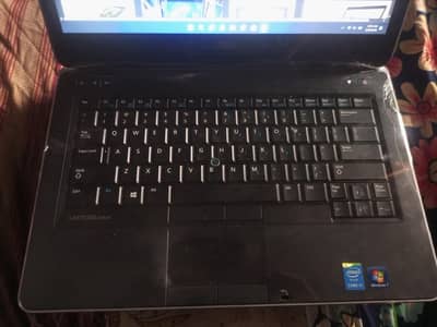 Core i7 4th Gen Laptop - 10/10 Condition - 2GB Dedicated GPU - SSD