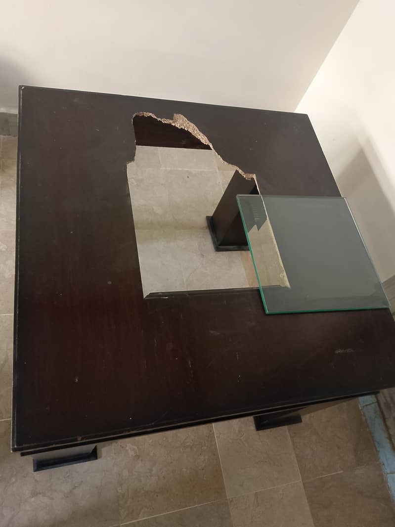 centre table+ side tables 0