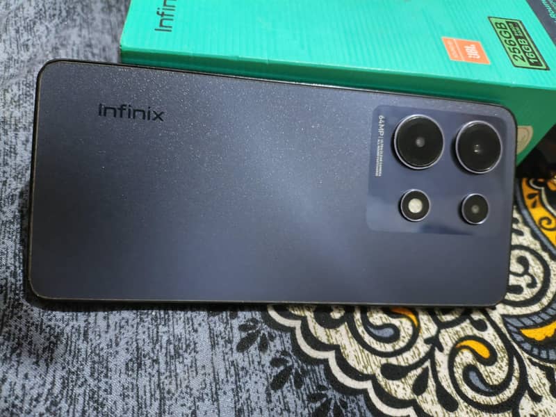 INFINIX NOTE 30 2