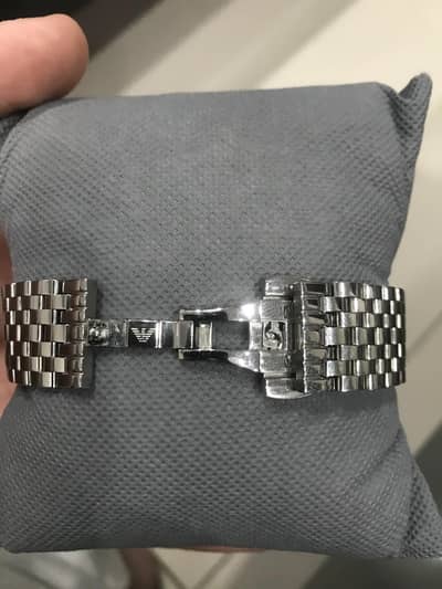 Emporio Armani 100% original watch