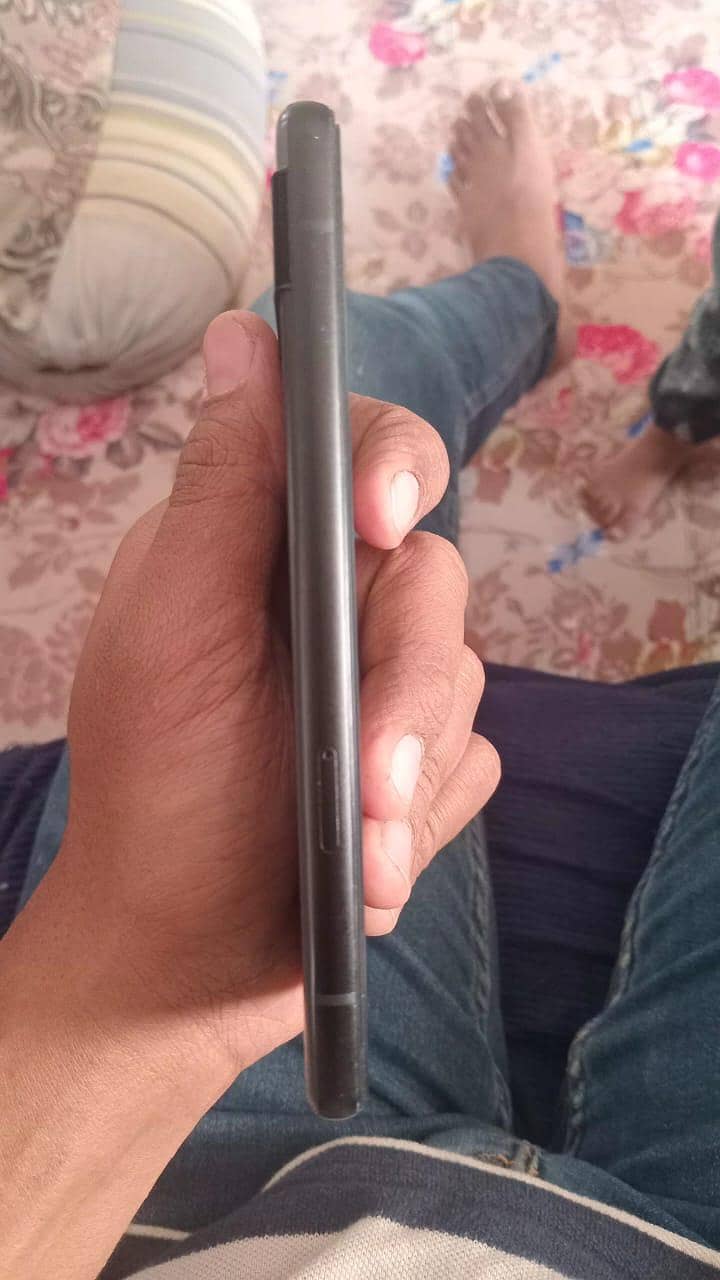google pixel 6a 3