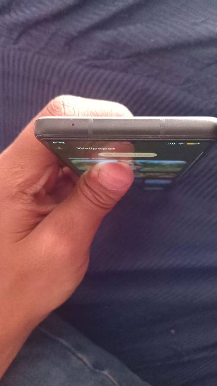 google pixel 6a 5