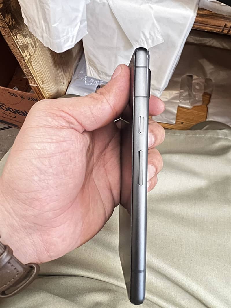Google pixel. 7a 4