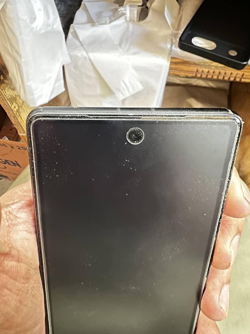 Google pixel. 7a 5