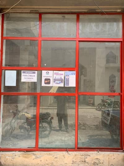 Shop front mirror door and racks for urgent sale