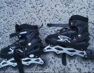 Skating shoes