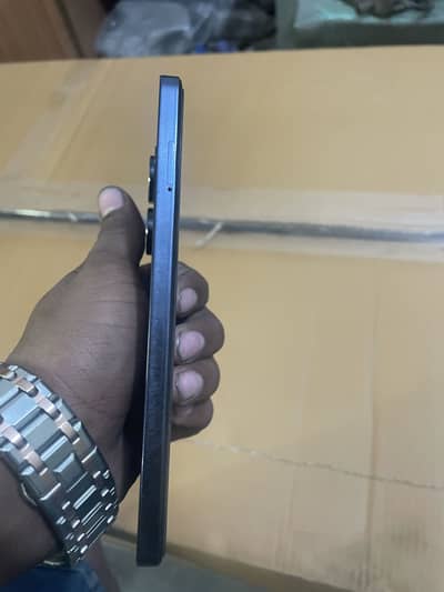 TECHNO CAMON 20