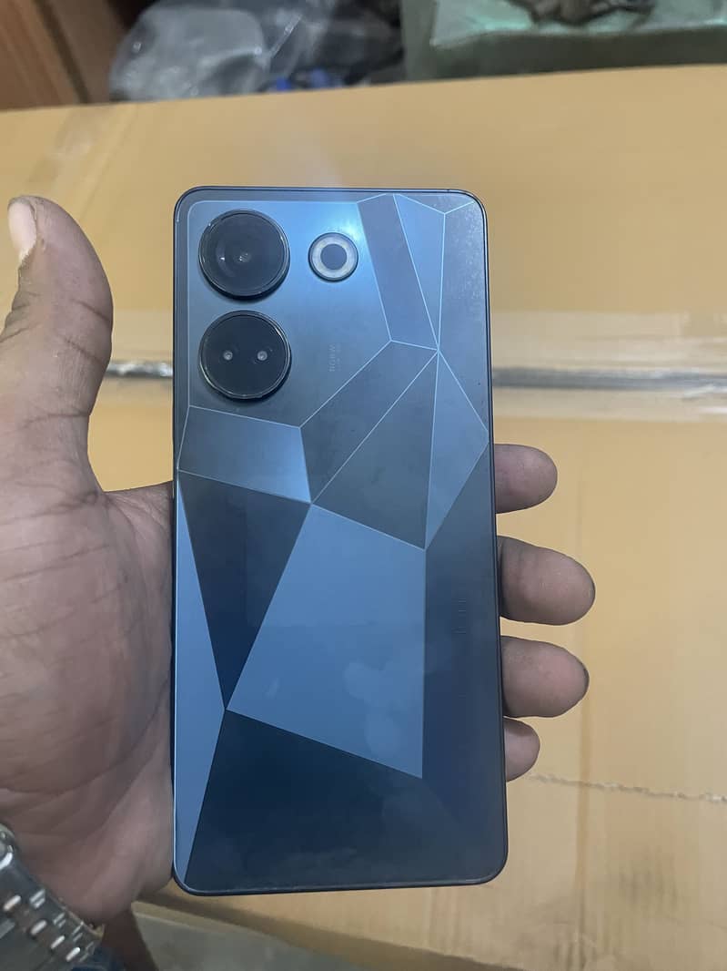 TECHNO CAMON 20 6