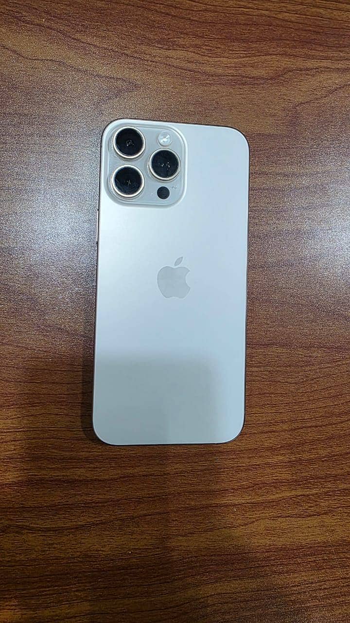 Iphone 16 Pro Max 1