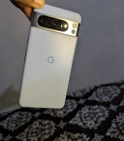 Google pixel 8 pro