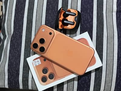 Iphone 17 pro 256 gb Cosmic Orange free 24 premium mobile covers