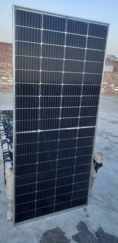Wxshny 280 72p solar panel with stand for sell