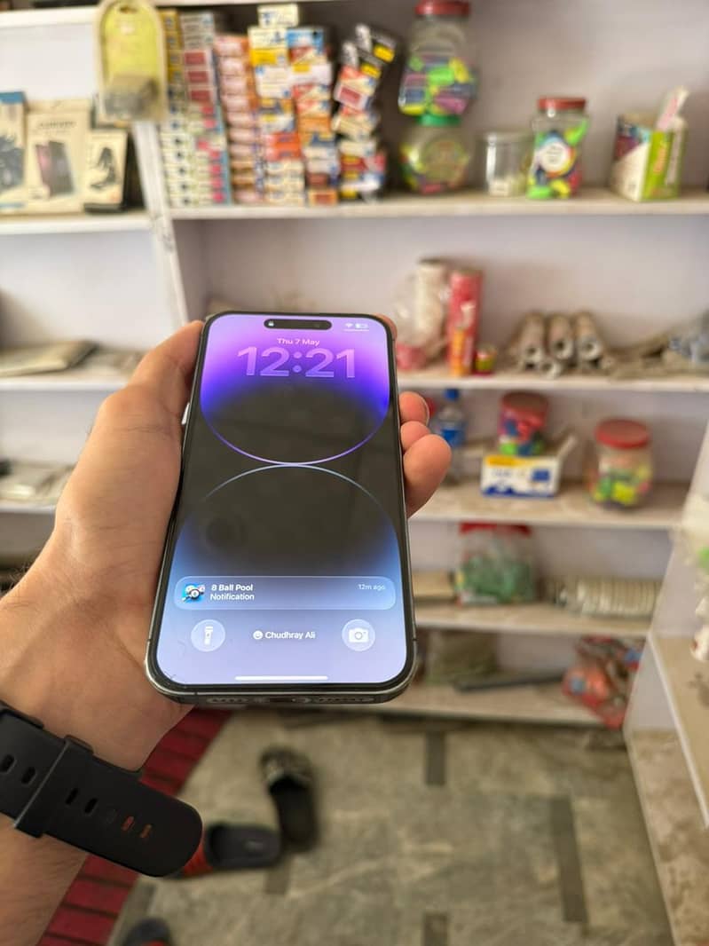 iphone 14 pro max 3