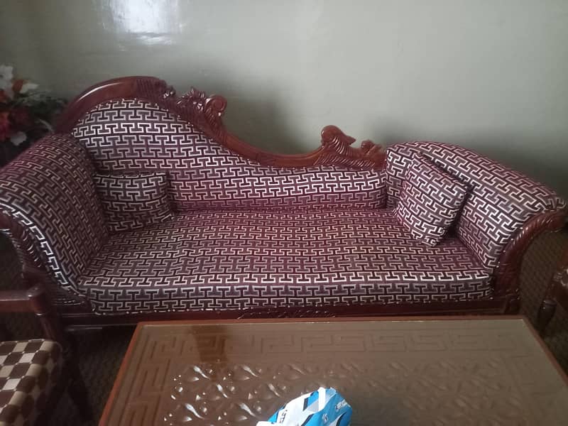 dewan sofa 1