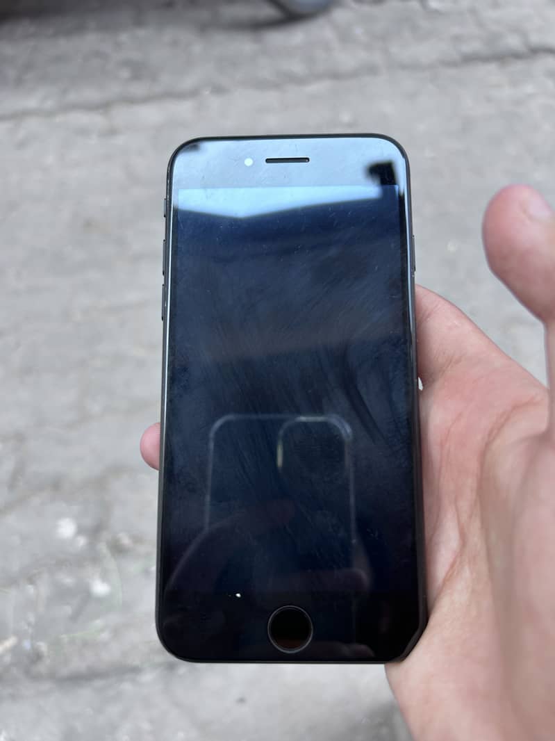 iPhone SE 2second generation jv 1