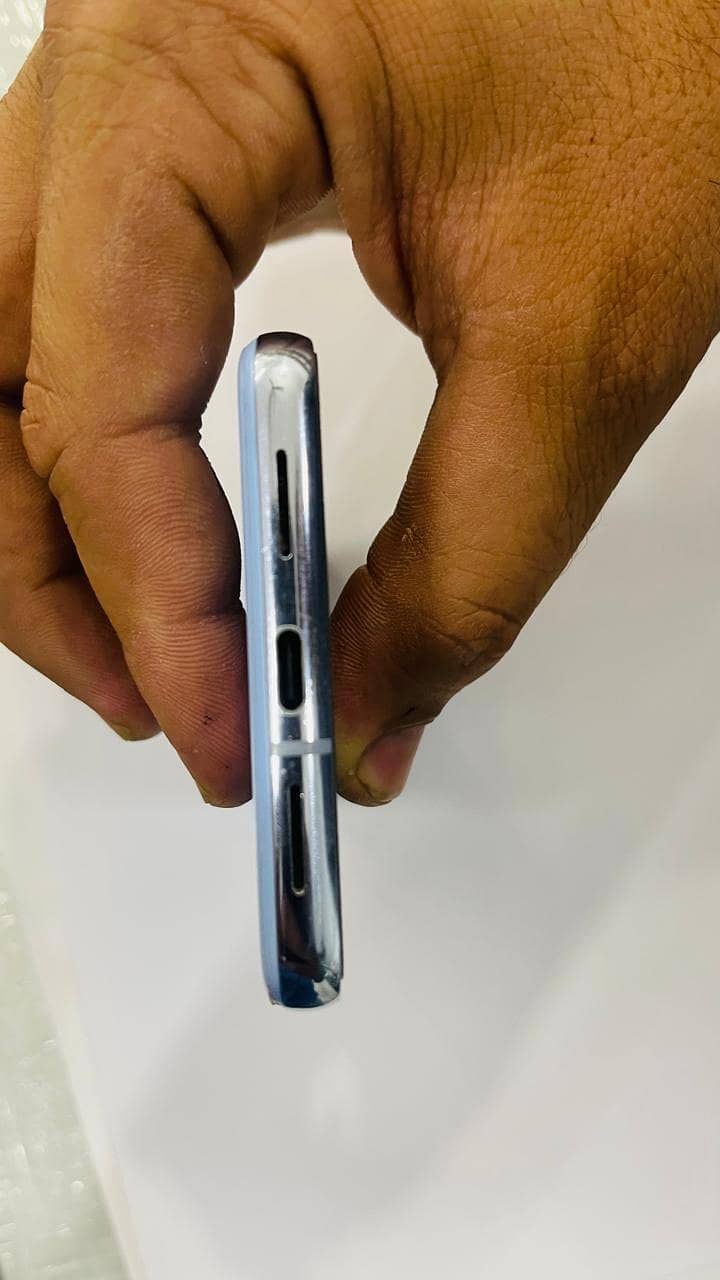 Google pixel 8pro 4