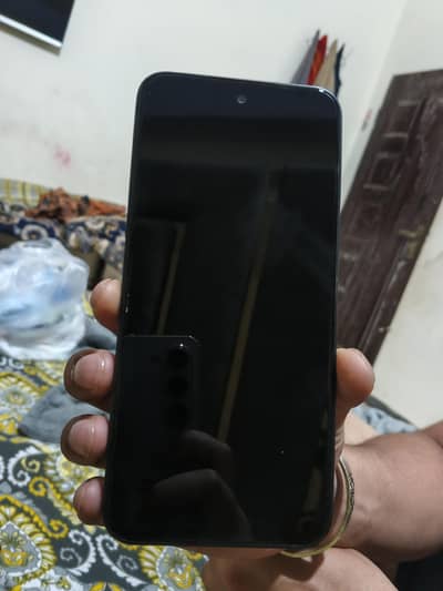 Good condition. No Sakrach No Problems 6+ram