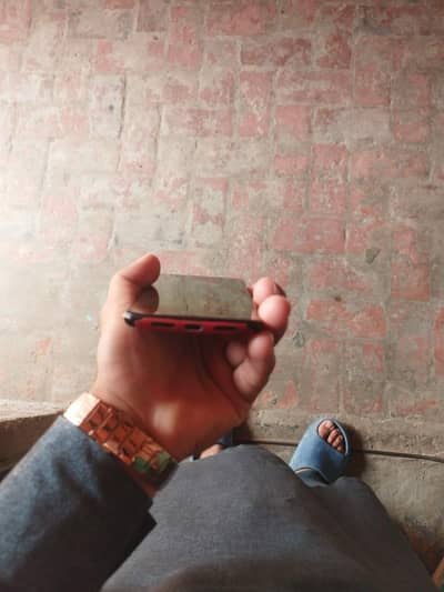 one plus 6t single sim pta 8/128 exchange possible