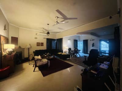 1KANAL UPPER PORTION FOR RENT IN DHA PHASE 4