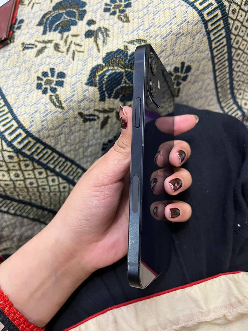 iphone 12 jv 3