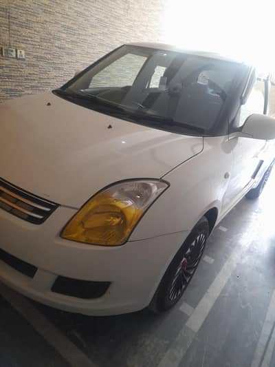 Suzuki swift DLX 1.3 Navigation