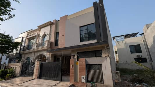 SYED BROTHERS PROUDLY OFFERS: 6 Marla Elegant Bungalow Is Available In The Best Block Of DHA Lahore.