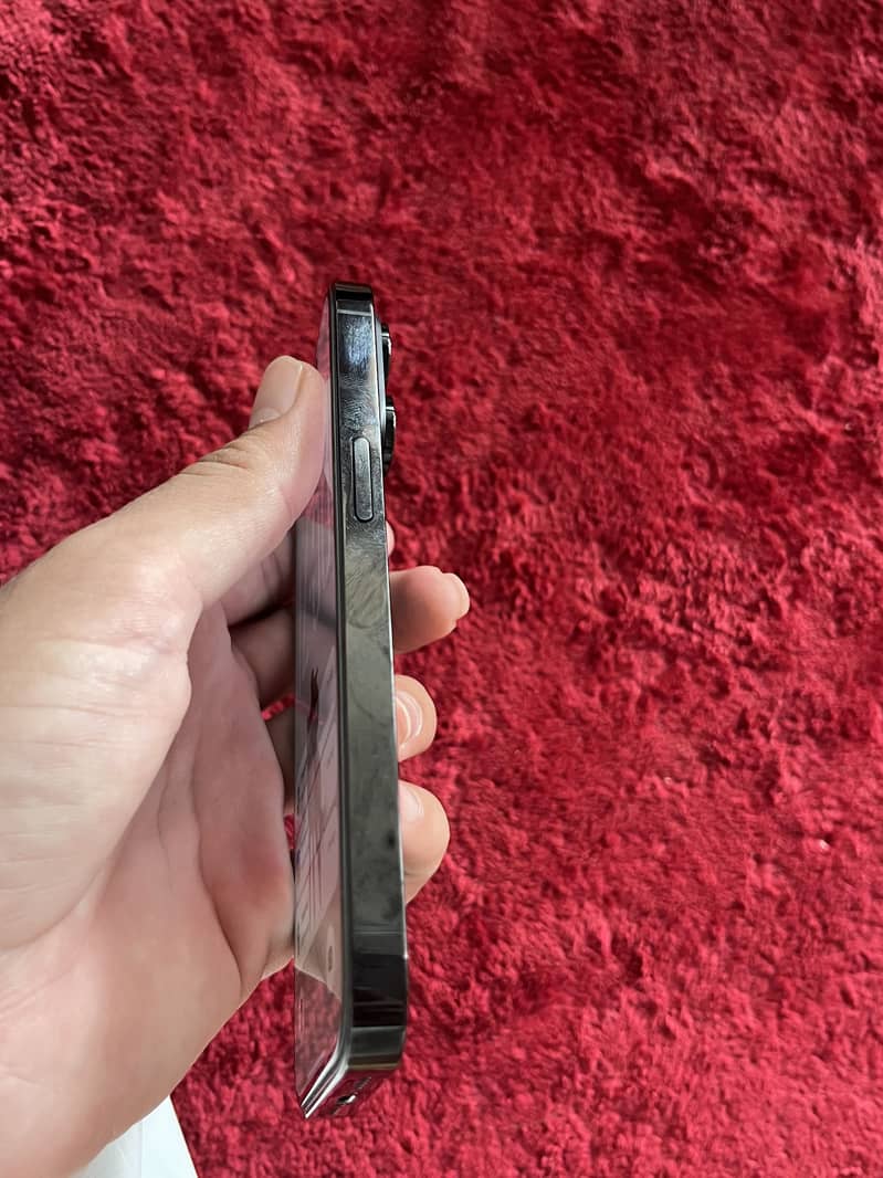 14 pro 2