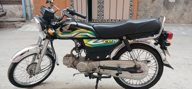 honda cd70 2023 model urgent sale