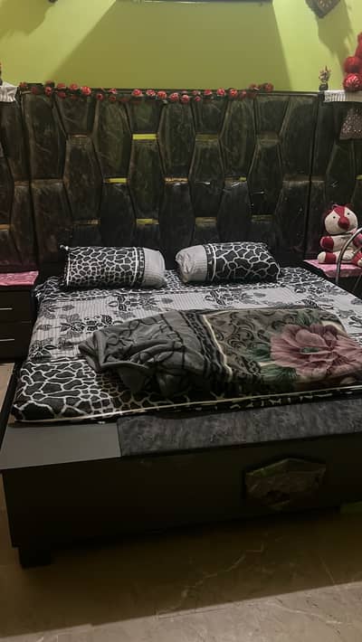 Beautiful Wooden Bed Set with Cupboard