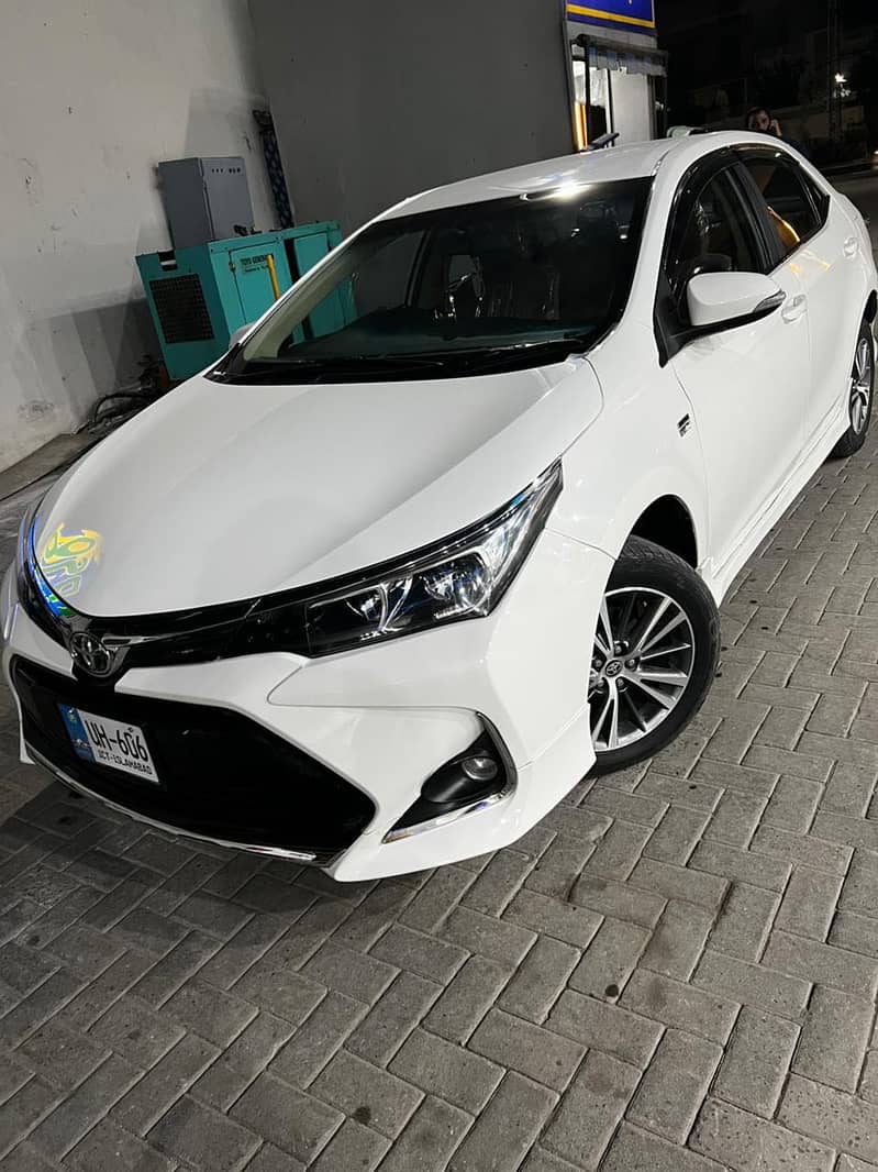 Corolla ALTIS 1.6 Automatic 2