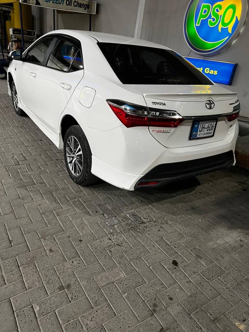 Corolla ALTIS 1.6 Automatic 6