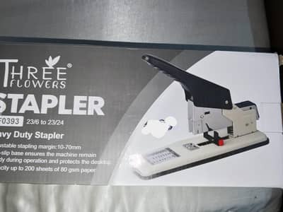 Three Flowers Stapler TF0393