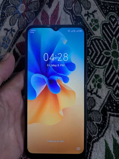 Tecno spark 7 (10000)