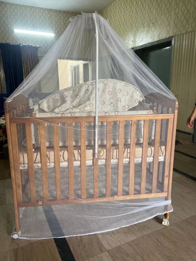 Baby cot wooden