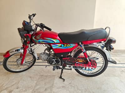 Honda CD 70 2024
