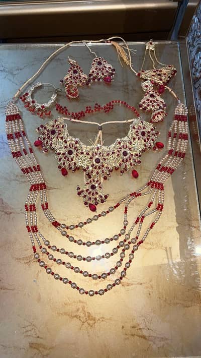 bridal new jewellery set just one time used!